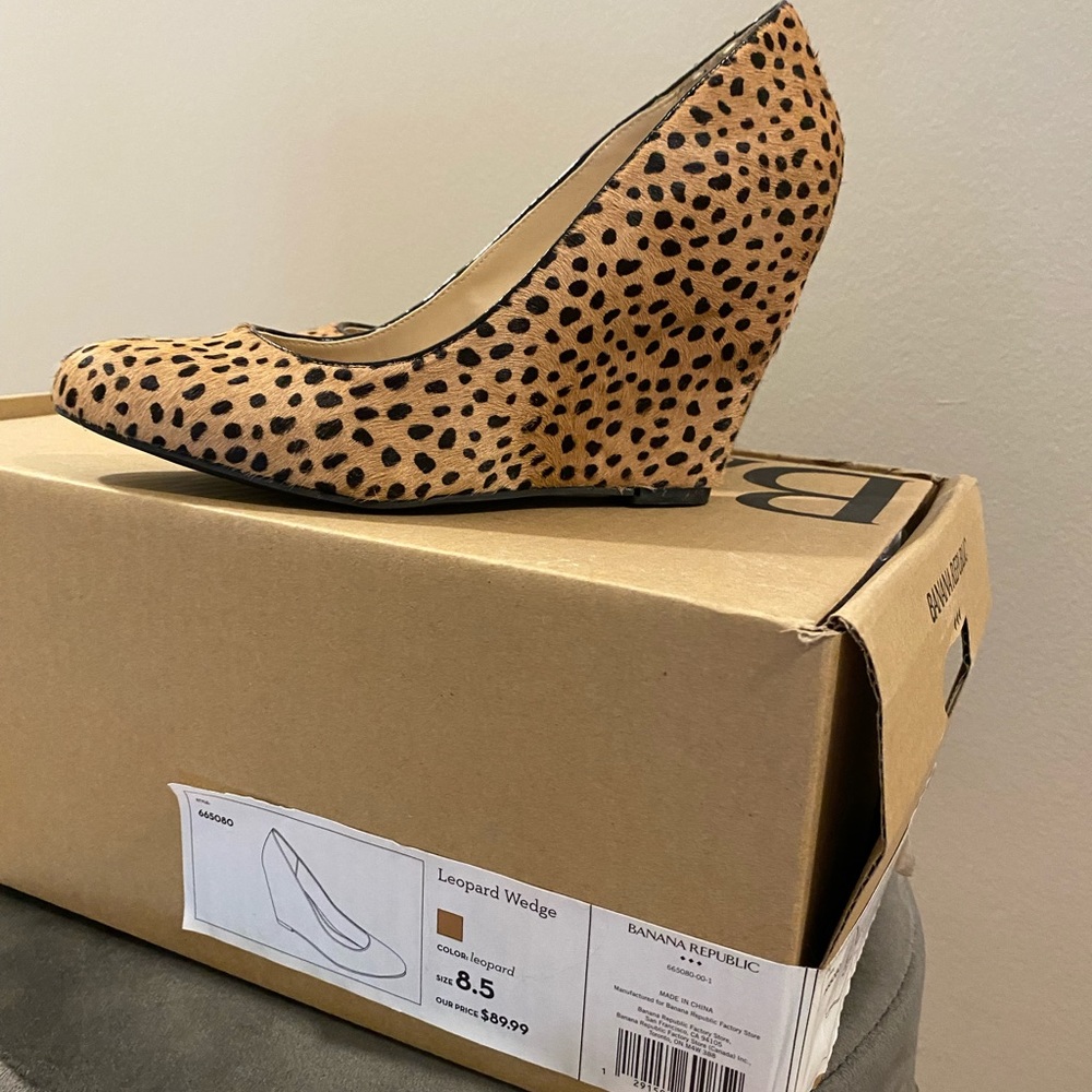 Women’s Banana Republic Shoes